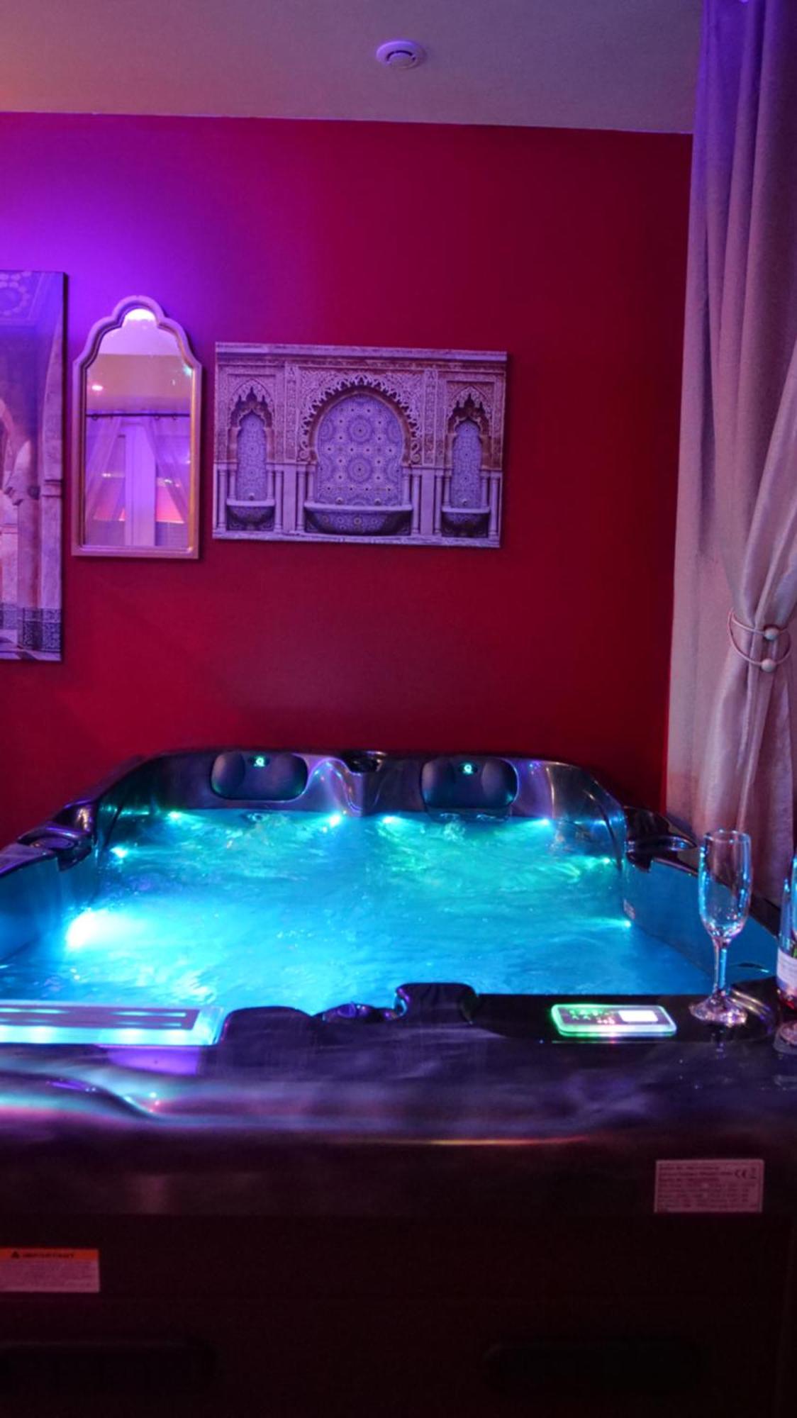 Spa Le Rubis D'Orient Calais Extérieur photo